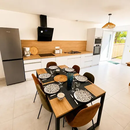 Holiday home L'embellie